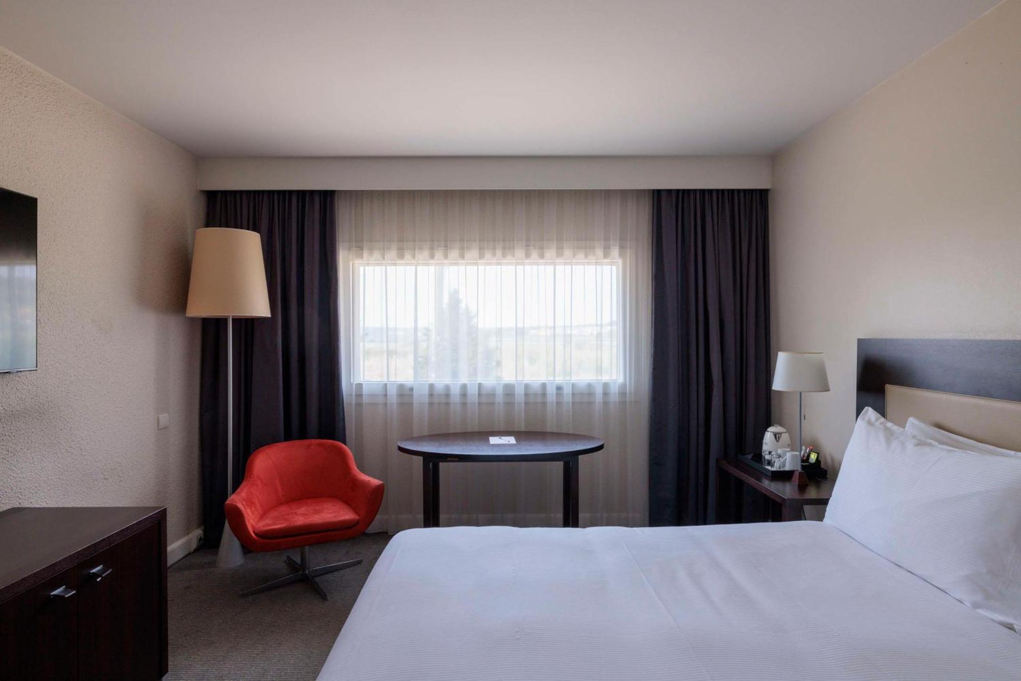 Hilton Garden Inn Marseille Provence Airport Marignane Exterior foto